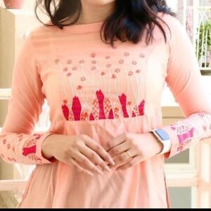 Unused silk embroidered Peach and Pink Embroidered Kurti